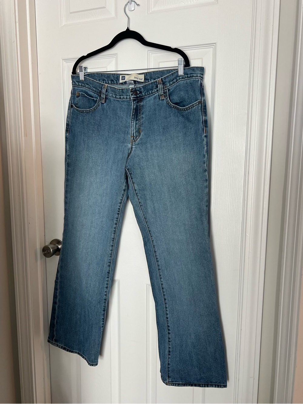 Gap Boyfriend / Boy Cut Jeans Medium Wash | Size 14 Regular